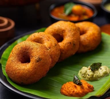 Vada (3 pcs)